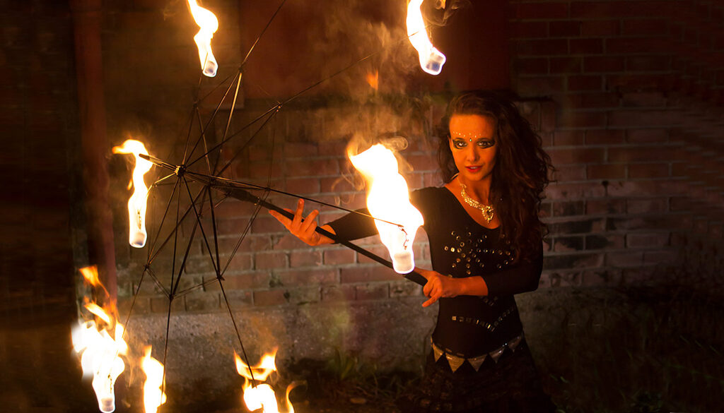 feuershow-event-leinup-kuenstleragentur-Web