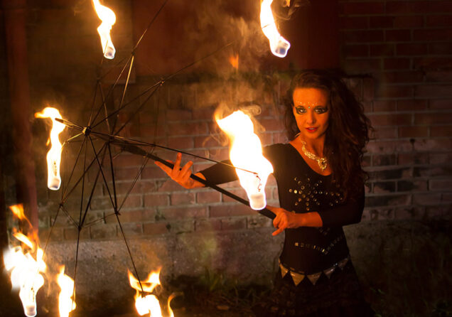 feuershow-event-leinup-kuenstleragentur-Web