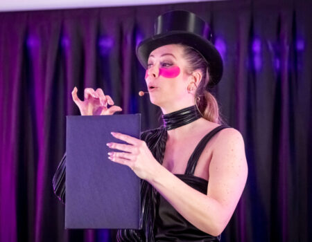 Magic Zauberkünstlerin Close Up bei Leinup bild10 Magic Zauberkünstlerin Close Up bei Leinup bild10