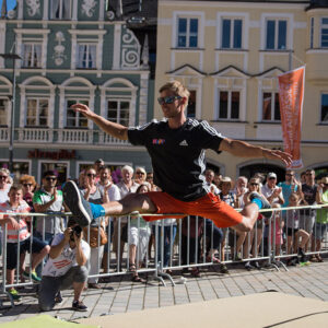 Slackliner Leinup Agentur Event-Hipp-Pfaffenhofen-1