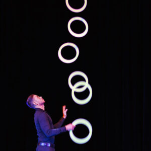 High Speed Jongleur Leinup Künstleragentur Events und Shows High Speed Jongleur Leinup Künstleragentur Events und Shows