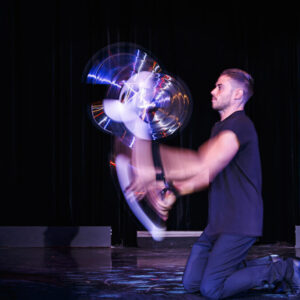 High-Speed Jongleur auf Weltklasse-Niveau bei Leinup Agentur münchen High-Speed Jongleur auf Weltklasse-Niveau bei Leinup Agentur münchen