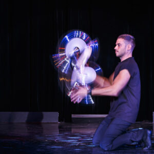 Hochgeschwindigkeits-Jonglage Leinup Artsiten Künstler Hochgeschwindigkeits-Jonglage Leinup Artsiten Künstler