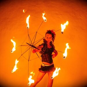 Feuer Jonglage Show Bilder 12 Feuer Jonglage Show Bilder 12